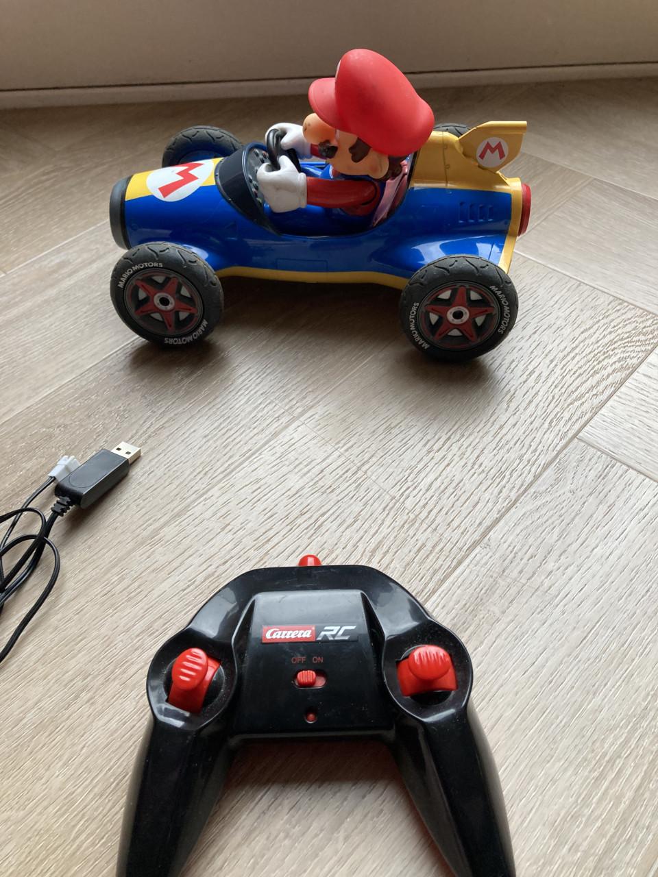 Bestuurbare auto Super Mario Kart