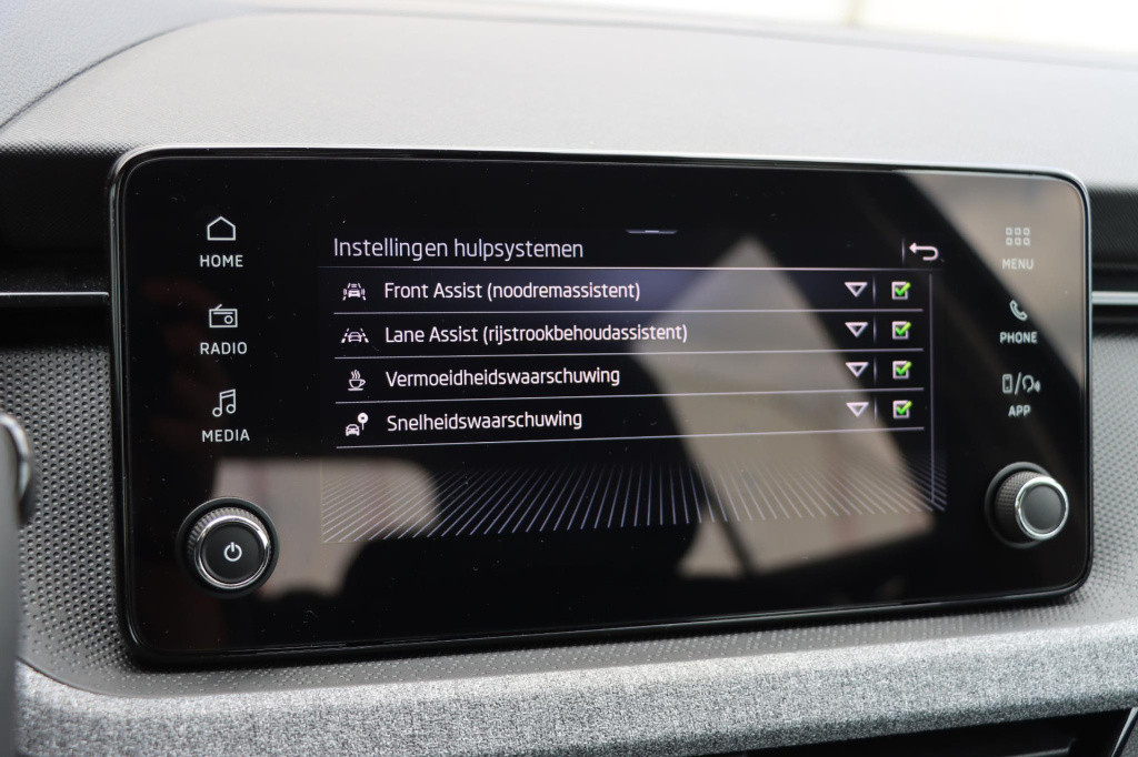 Skoda Kamiq 1.0 tsi selection