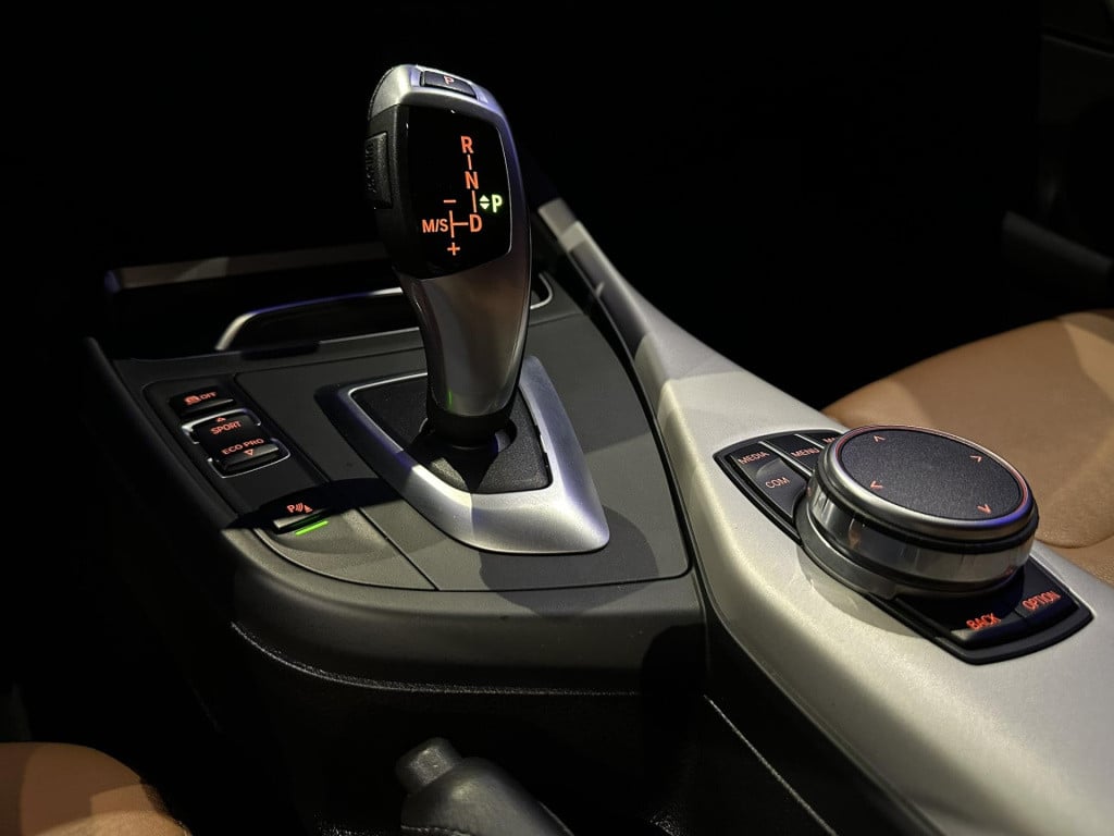 BMW 1 Serie 118i high executive *origineel nl*navi*clima*led*