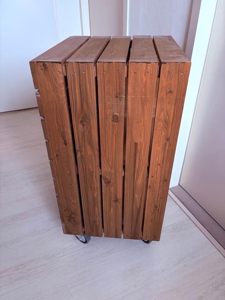 Houten platenkast