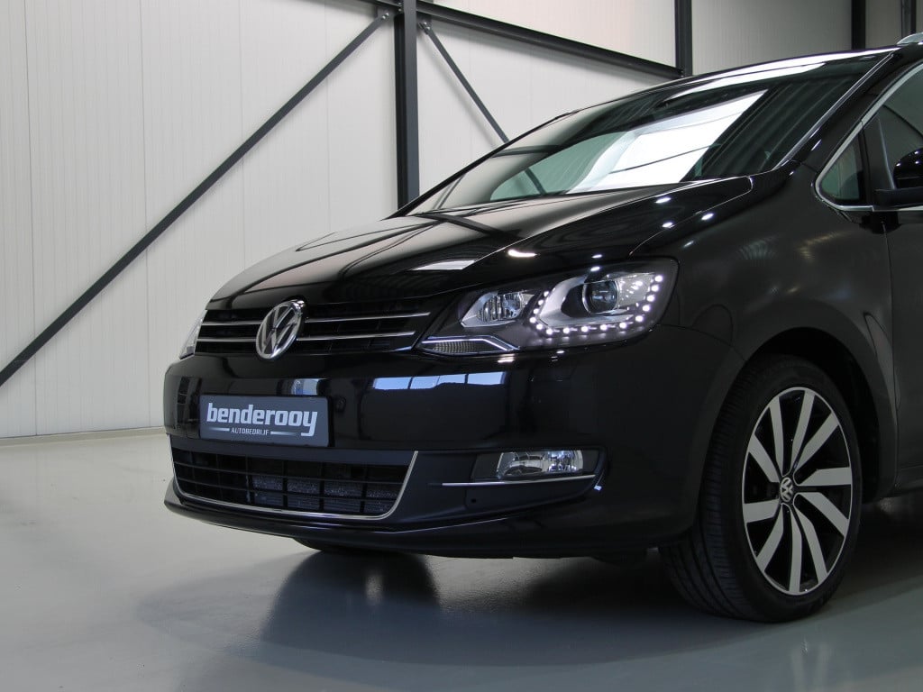 Volkswagen Sharan 7p 1.4 tsi 150pk dsg highline | elektrische schuifdeuren