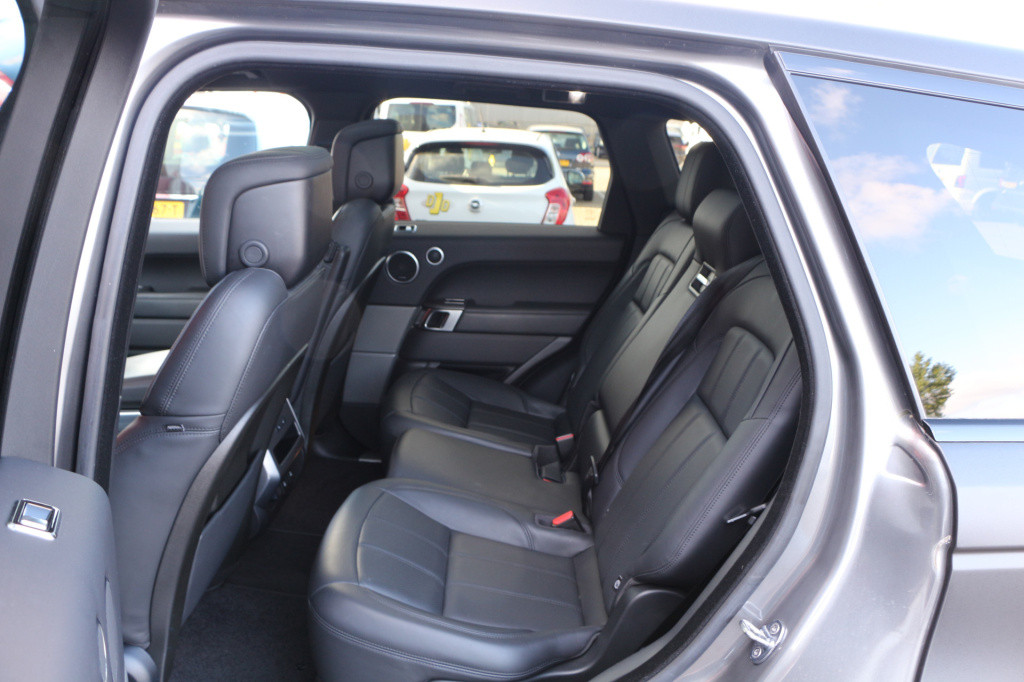 Land Rover Range Rover 3.0 tdv6 hse dynamic -facelift-