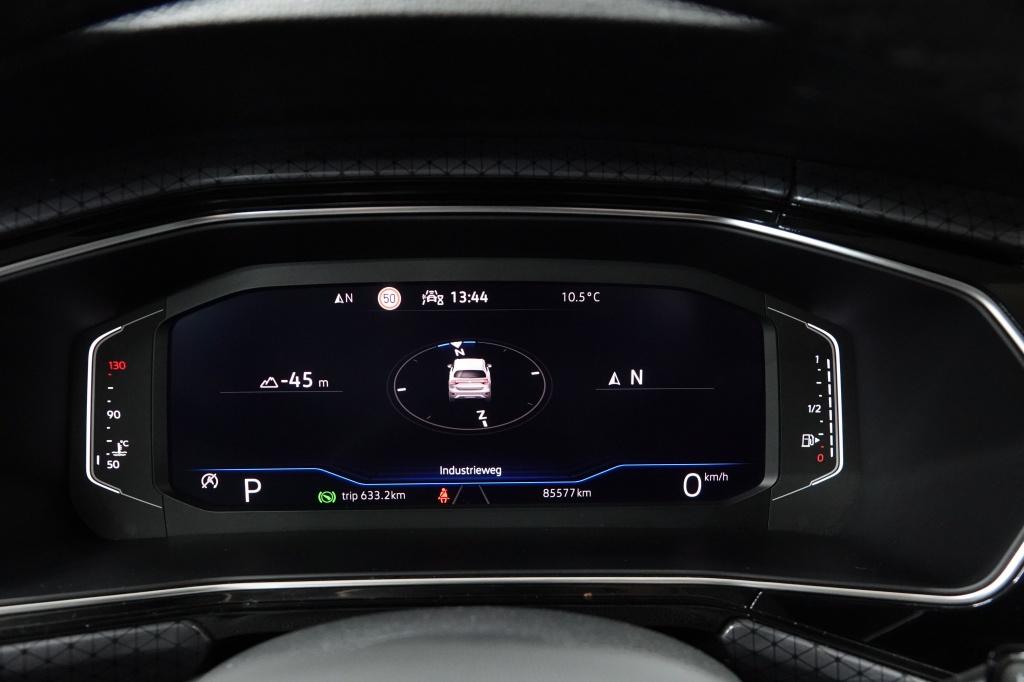 Volkswagen T-cross 1.0 tsi | carplay | acc | stoelverw. | pdc |