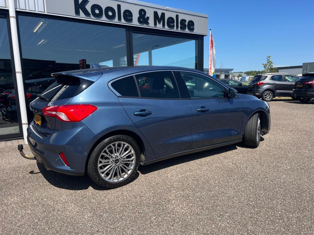 Ford Focus 1.0 ecoboost 125pk titanium , trekhaak , winterpakket