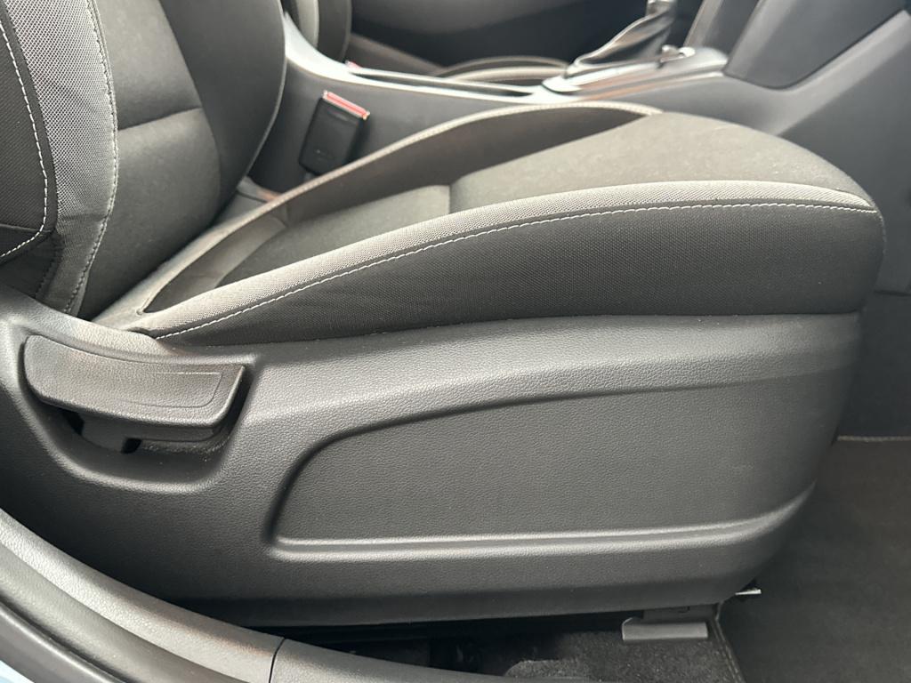 Hyundai Kona 1.6 gdi hev fashion | trekhaak | all-season banden | automaat