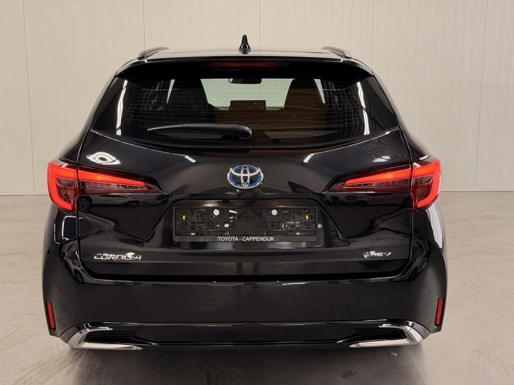 Toyota Corolla Touring Sports 140 hybrid active aktie model !!!