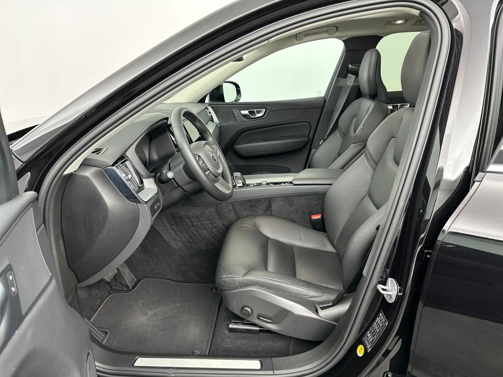 Volvo XC60 t6 398pk recharge ultra bright| trekhaak| pano| adap.cruise| cam