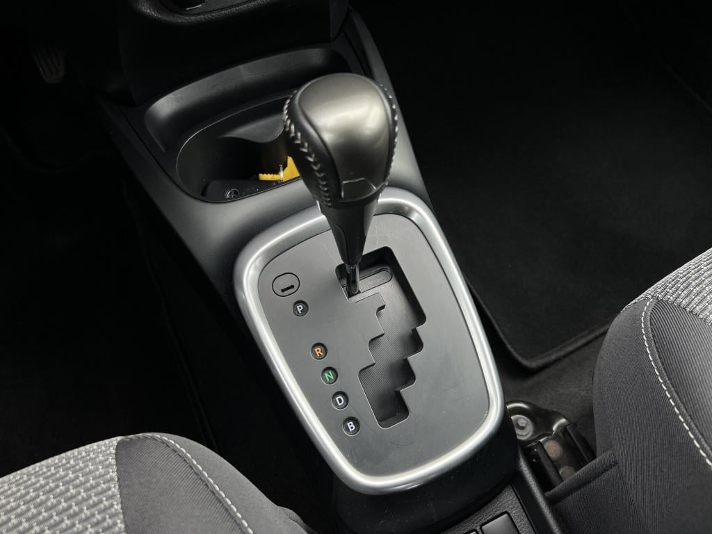 Toyota Yaris 1.5 full hybrid dyn.