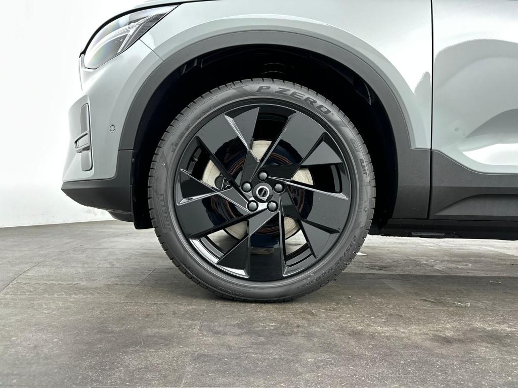 Volvo Ex40 extended ultra black edition europa