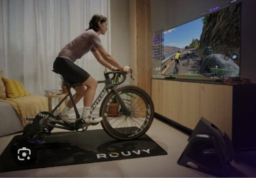 Rouvy groepsabonnement binnen fietsen