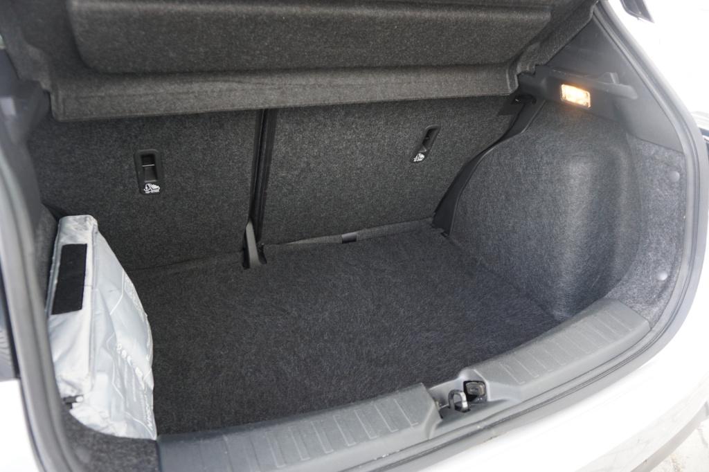 Nissan Micra 1.0 ig-t n-connecta airco / cruise / camera / carplay / parkee