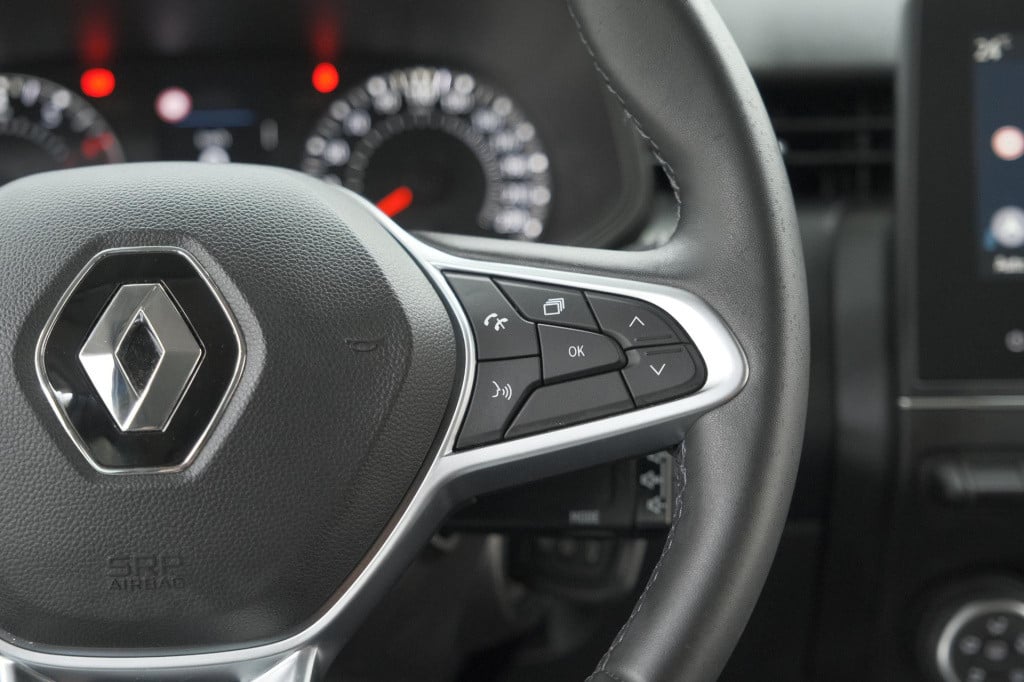 Renault Clio tce 90 zen | navigatie | elektrische ramen | apple carplay