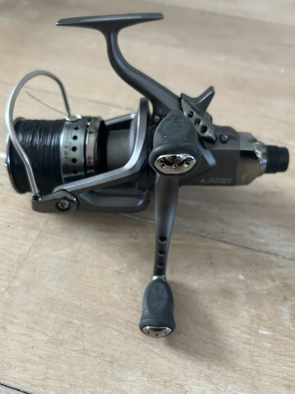 Te koo nieuw 2x daiwa tournament linear x 5500 karper molens