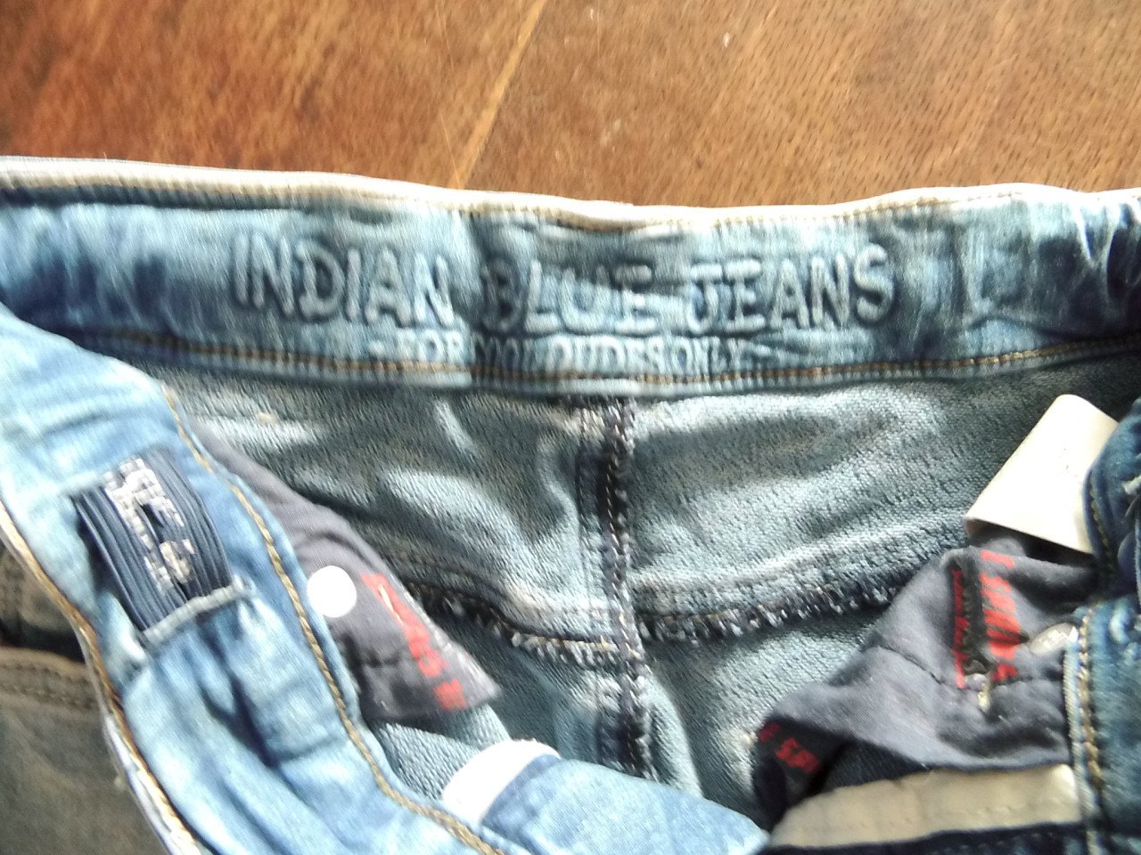 Indian Bleu jeans maat 122.