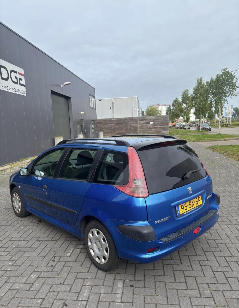 Peugeot 206 1.4 SW 2006 Blauw | NAP | NIEUWE APK!