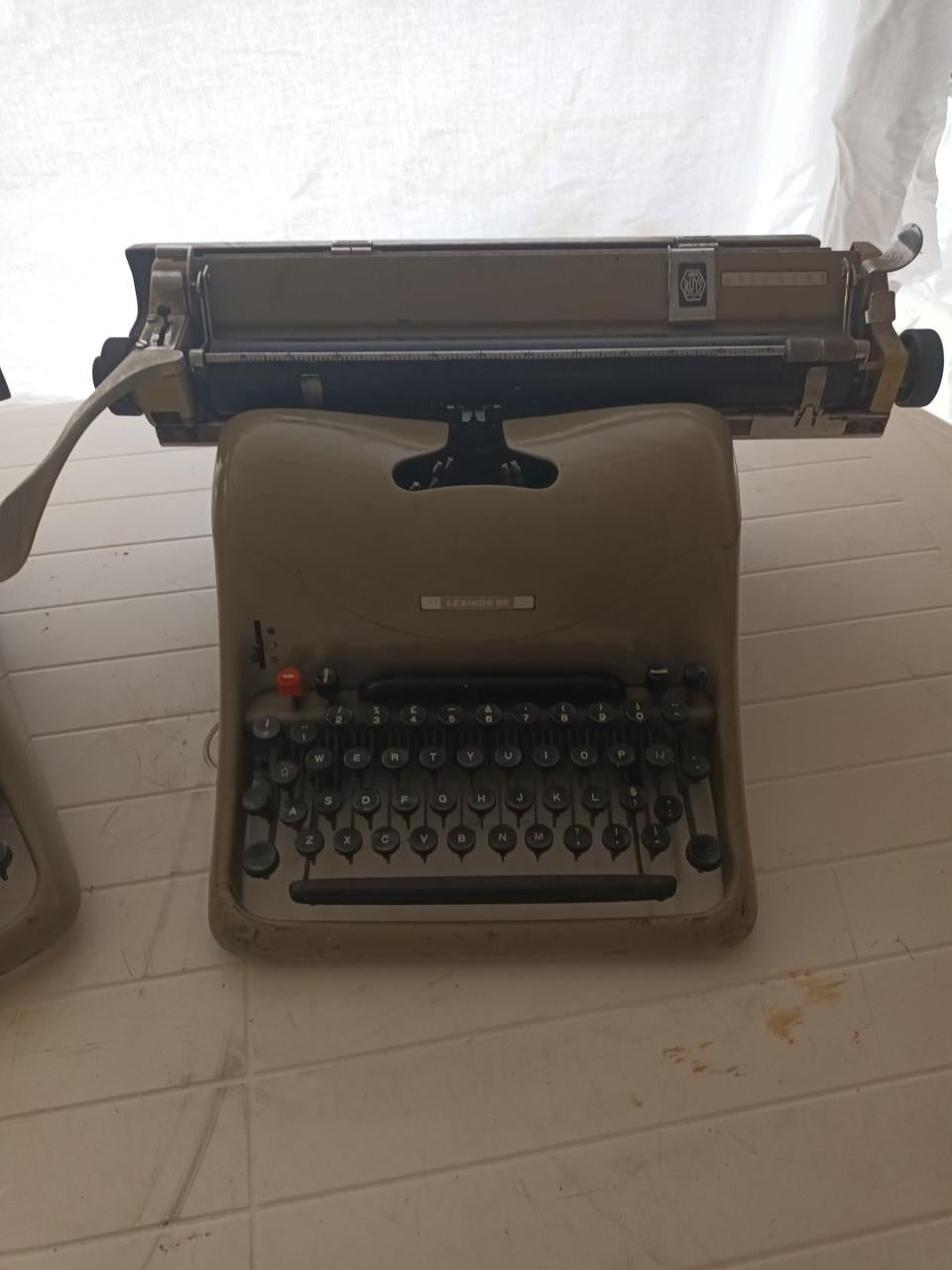 2 typmachines