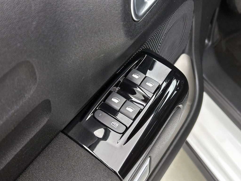 Citroen C3 82 pk shine | rijklaar | | achteruitrijcamera