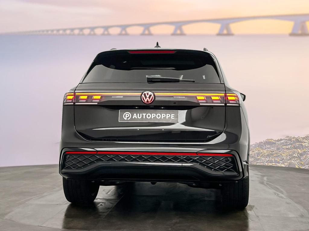 Volkswagen Tiguan r-line edition plug in hybride 204 pk black style pakket