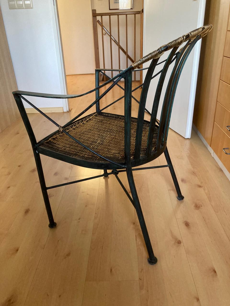 Stoel metaal met vlechtwerk