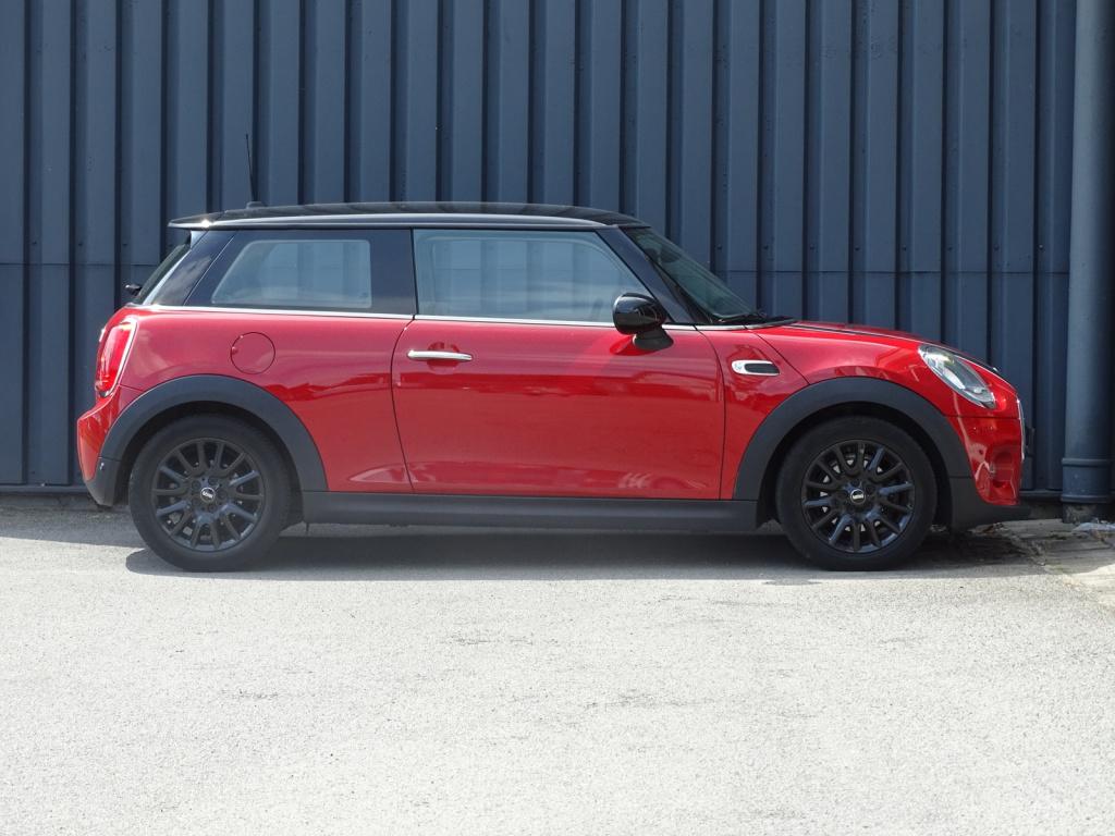 Mini Cooper mini 1.5 chili serious business | clima | bluetooth | cruise