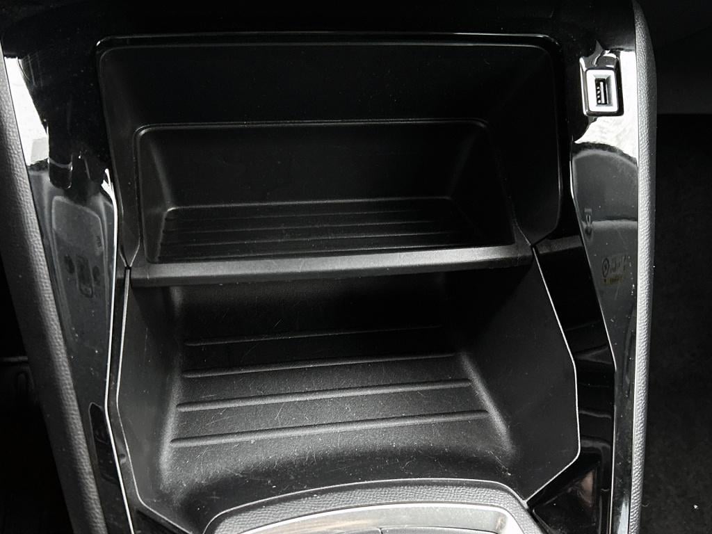 Peugeot 208 75 pk style | rijklaar | parkeersensoren | apple carplay | crui
