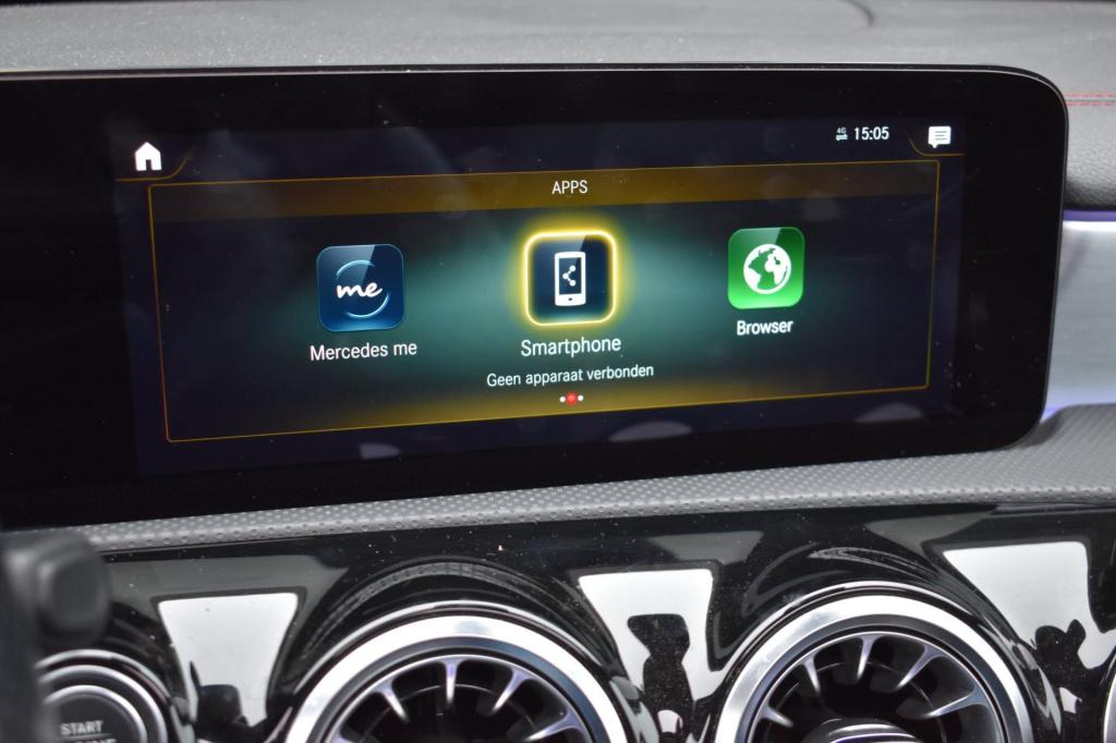 Mercedes-Benz Cla shooting brake 180 amg night | sfeerverlichting | apple c