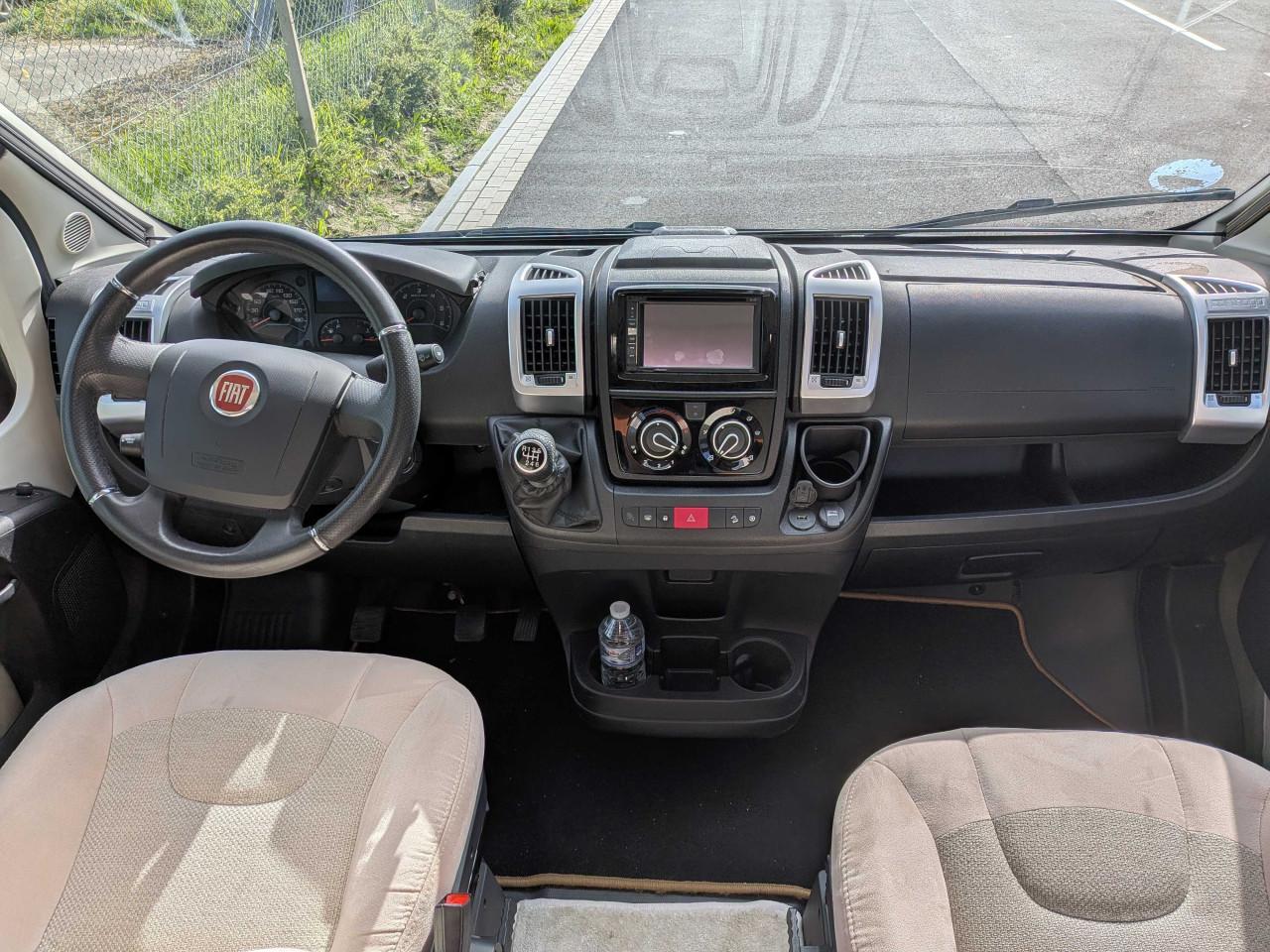Carthago Malibu 640 LE buscamper - lengte bedden - 28007km