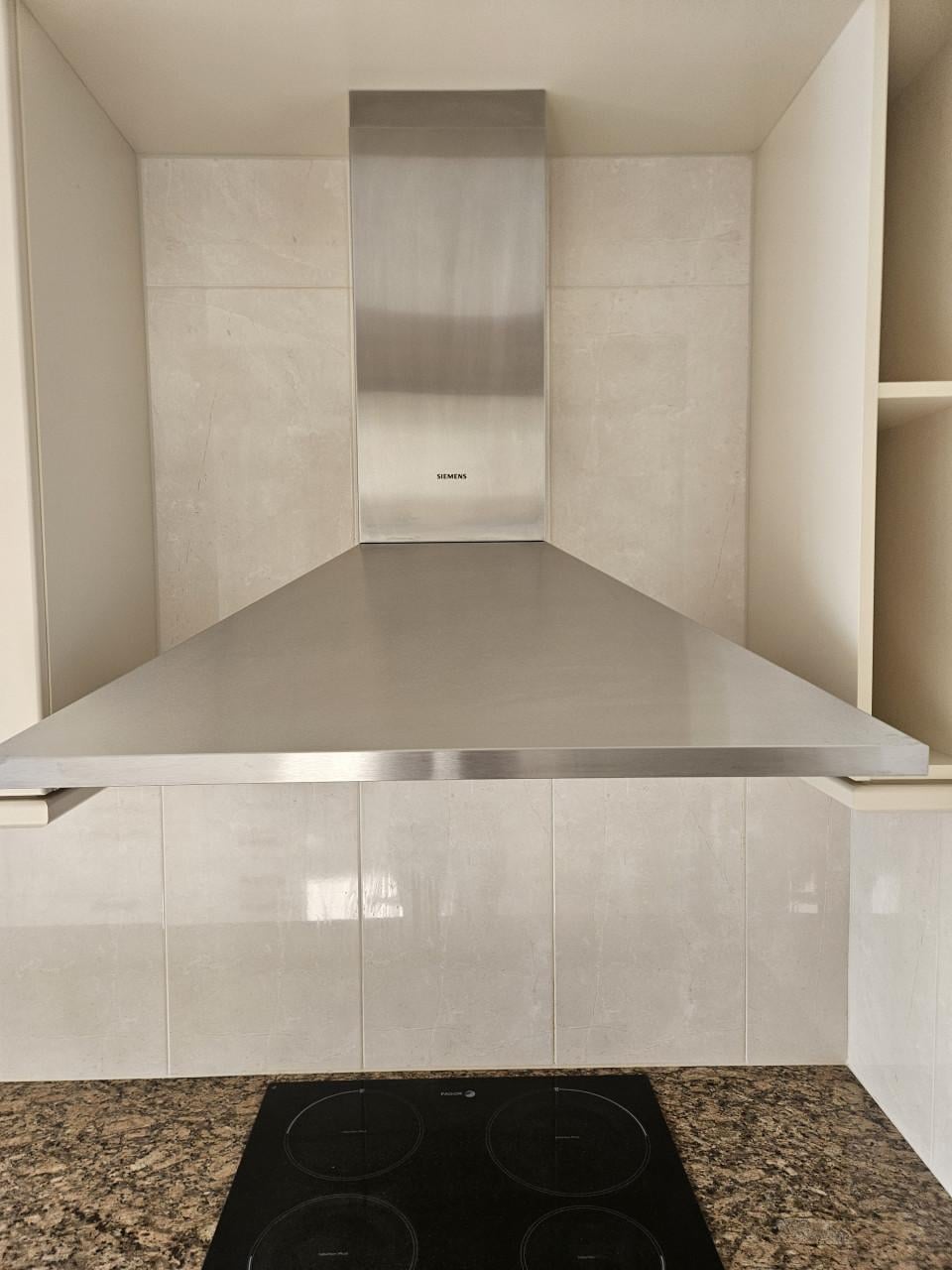 Complete keuken met siemens apparatuur