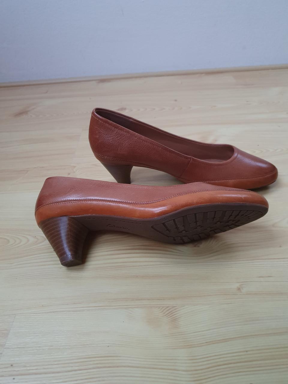 Pumps camel kleur