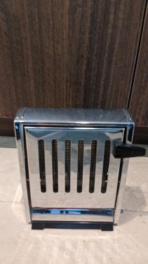 Oude RVS brood toast maker
