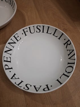 2 Italiaanse pastaschalen