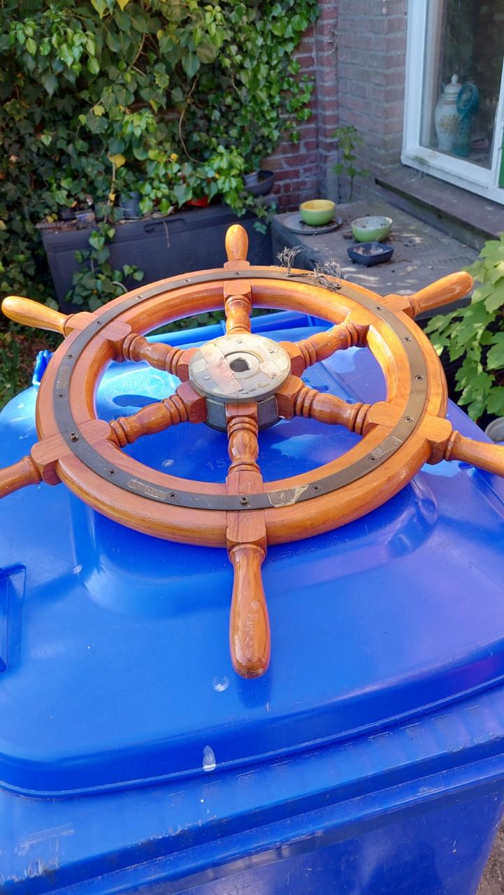 Houten stuurrad