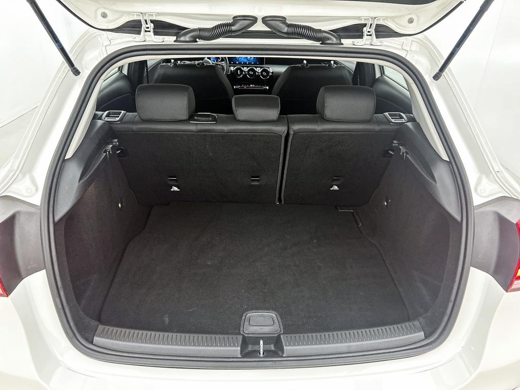Mercedes-Benz A-Klasse 180 business solution ledkoplampen |  achteruitrijca