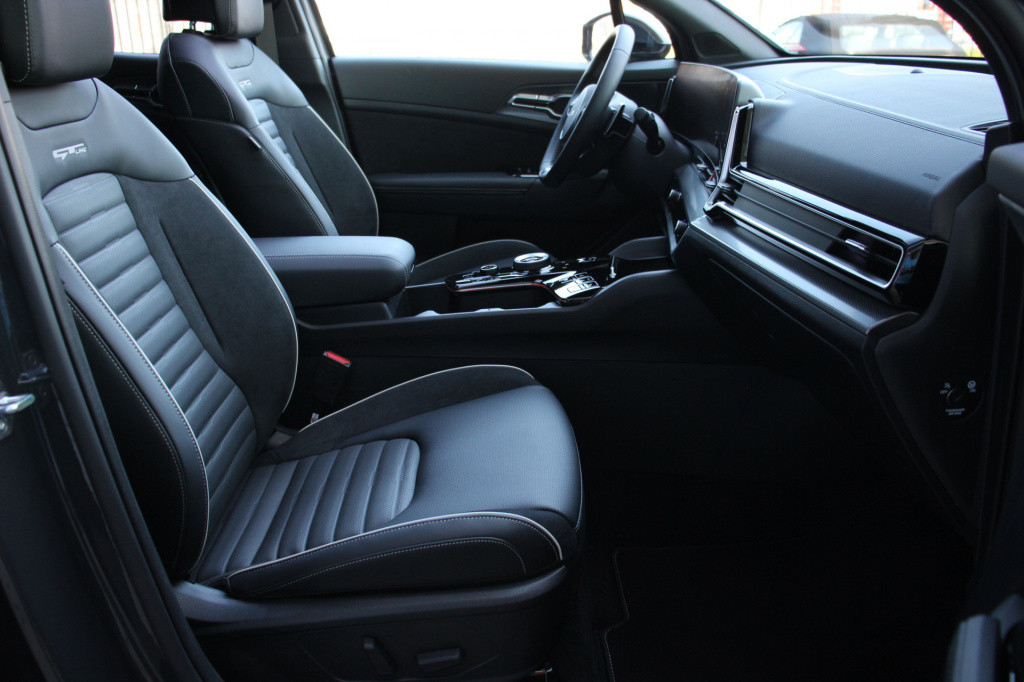 Kia Sportage 1.6 t-gdi hybrid gt-plusline | awd | 265pk | phev (plug-in) | 