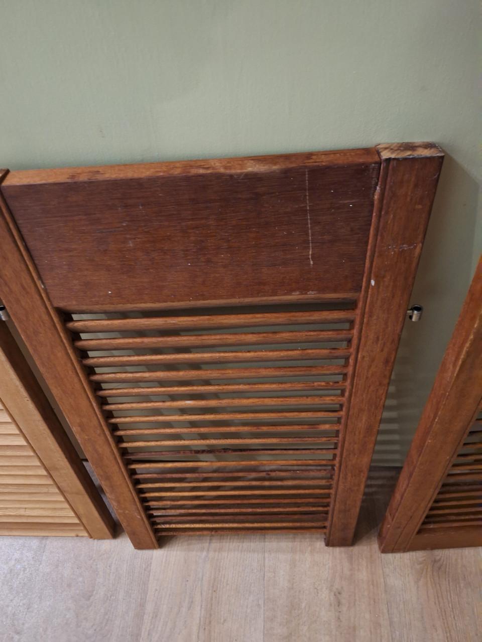 3 x hout