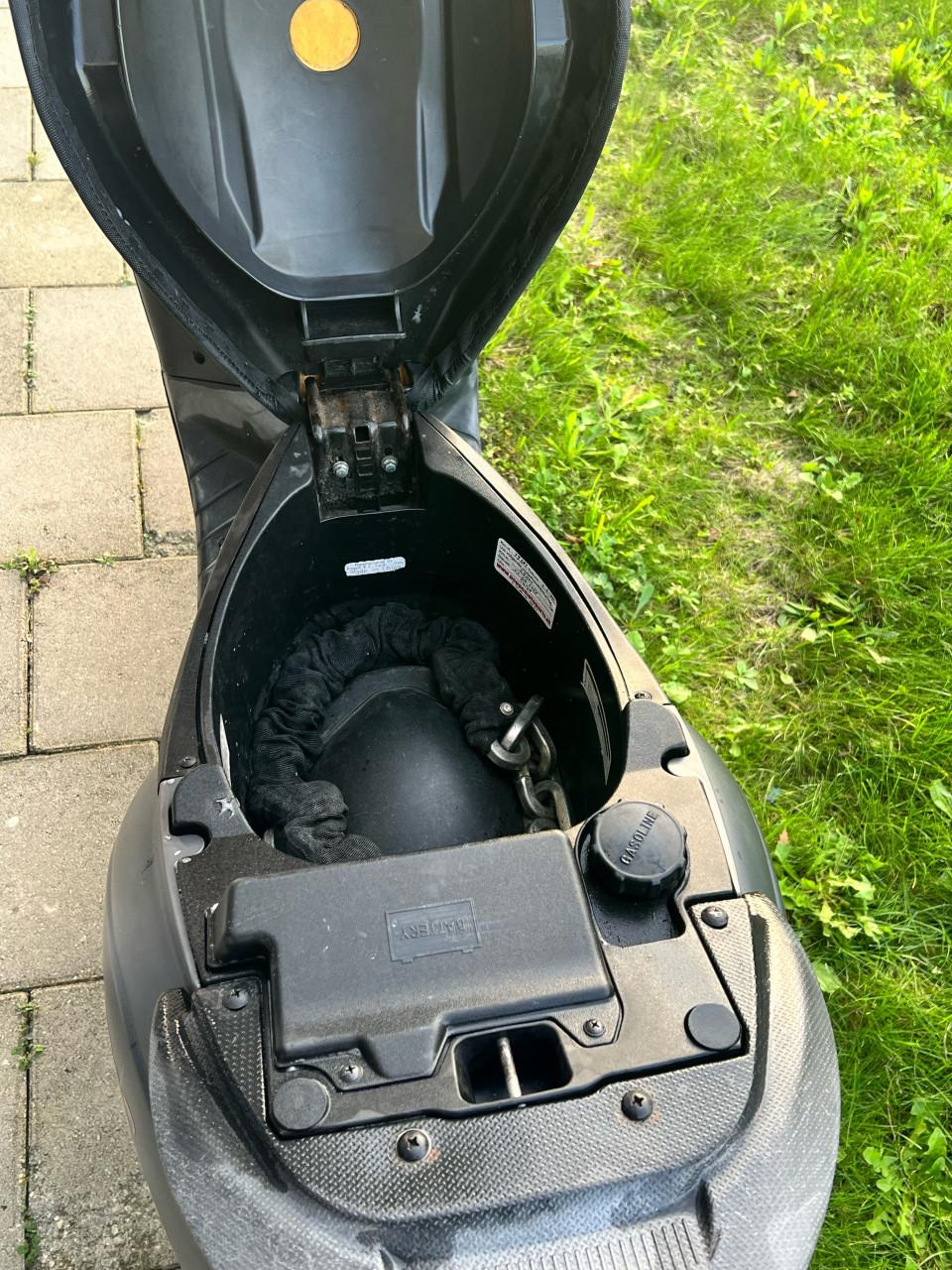 Piaggio Zip 2018 – Mat Grijs