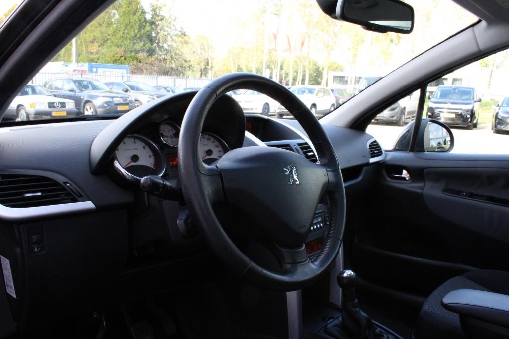 Peugeot 207 sw 1.4 vti xs
