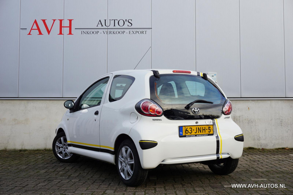 Toyota Aygo 1.0-12v access