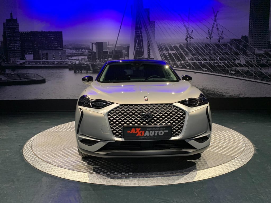 Ds Ds 3 crossback e-tense so chic 50 kwh *leder*appconnect*head-up*camera* 