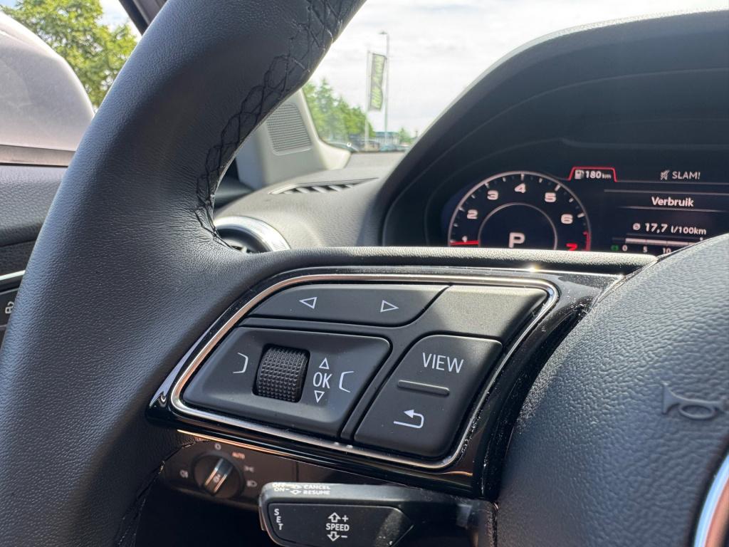 Audi Q2 35 tfsi * panoramadak * virtual cockpit * keyless * leder