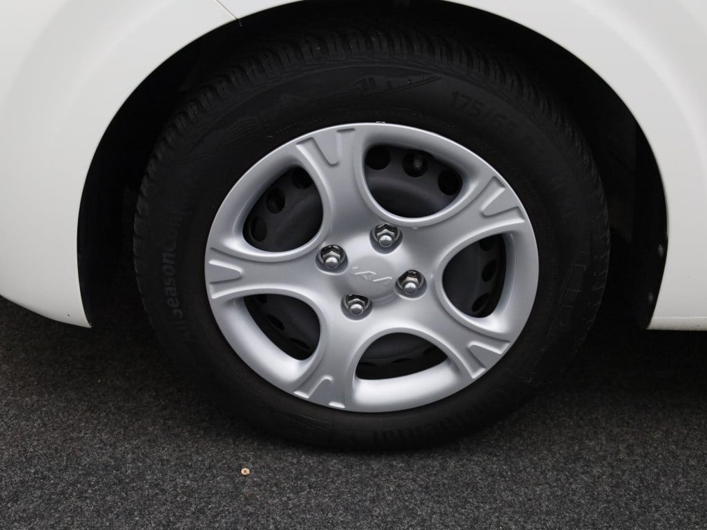 Kia Picanto 1.0 dpi comfortline | bluetooth | airco | cruise control