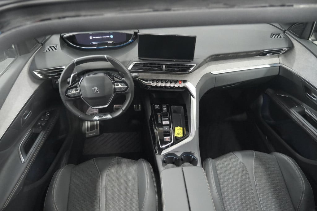 Peugeot 3008 hybrid4 300 gt | elektrisch panoramadak | dodehoekdetectie | c