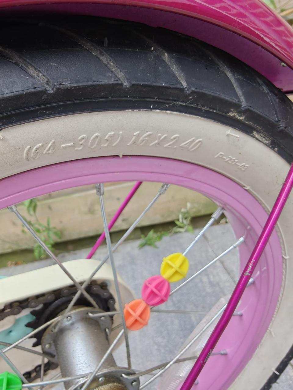 Meisjesfietsje 16 inge