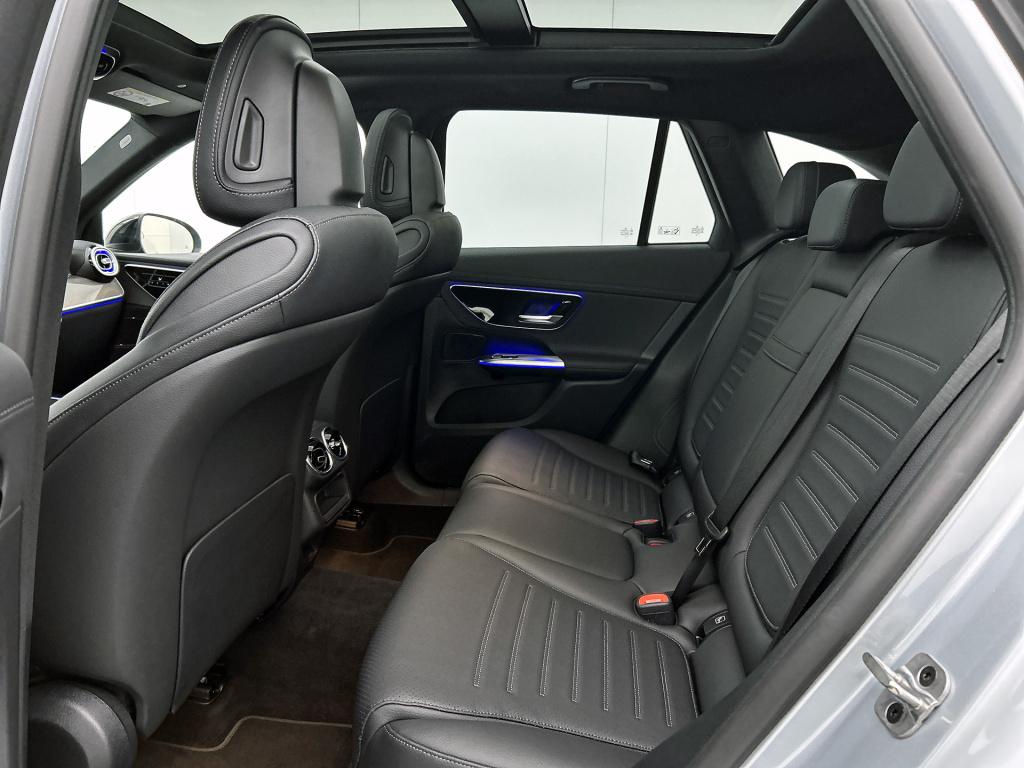 Mercedes-Benz Glc 300e 4matic sport edition | trekhaak | panoramadak | dode