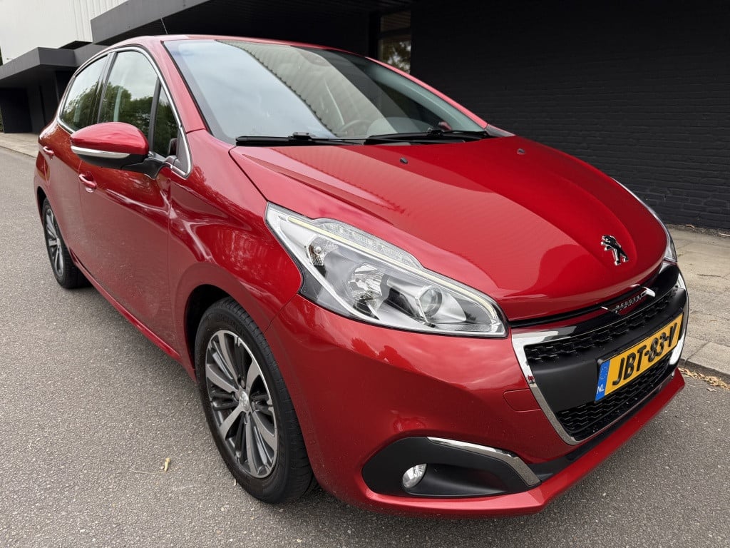 Peugeot 208 1.2 turbo // allure // carlay // android auto // automaat //