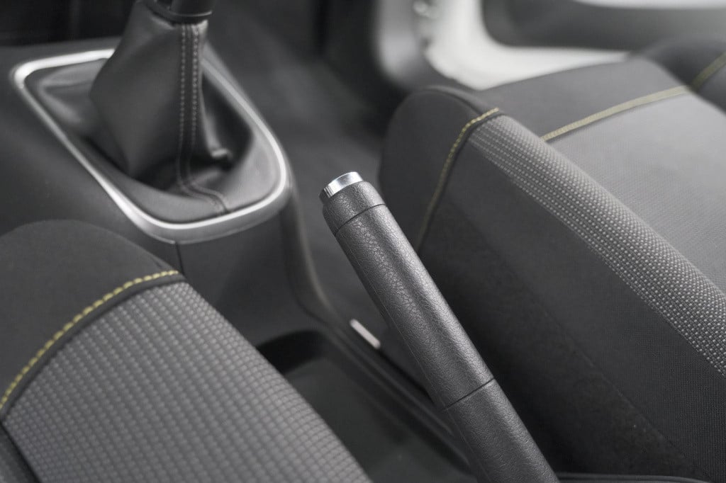 Citroen C3 puretech 82 feel edition | parkeersensoren | apple carplay | sto