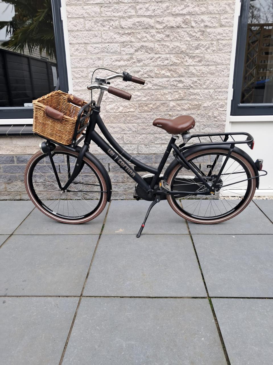 Leuke 24 inch Cortina U4 Meisjesfiets