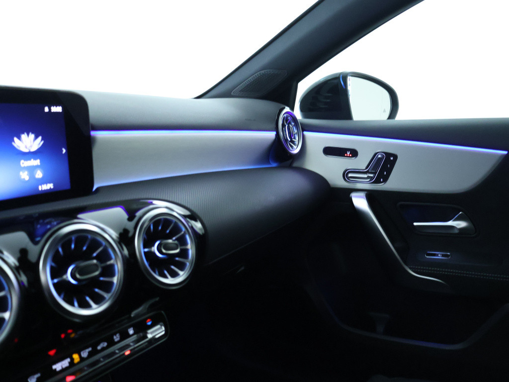 Mercedes-Benz A-Klasse 250 e business solution amg | trekhaak | amg line pl