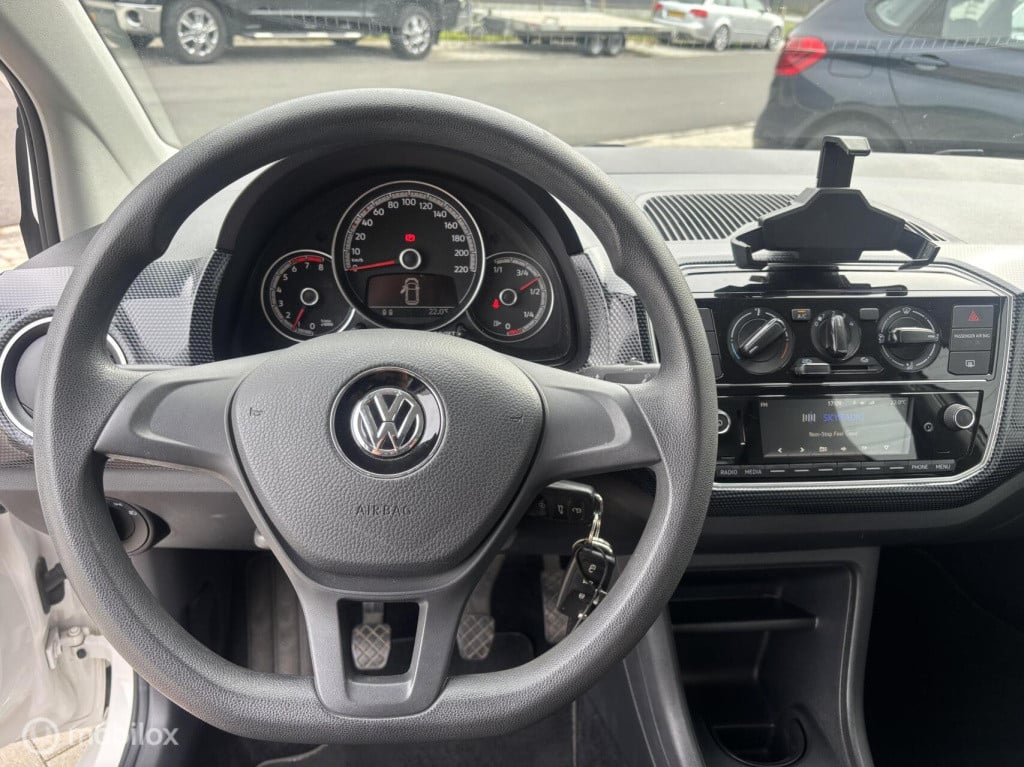 Volkswagen UP! 1.0 bmt up! bluetooth dab