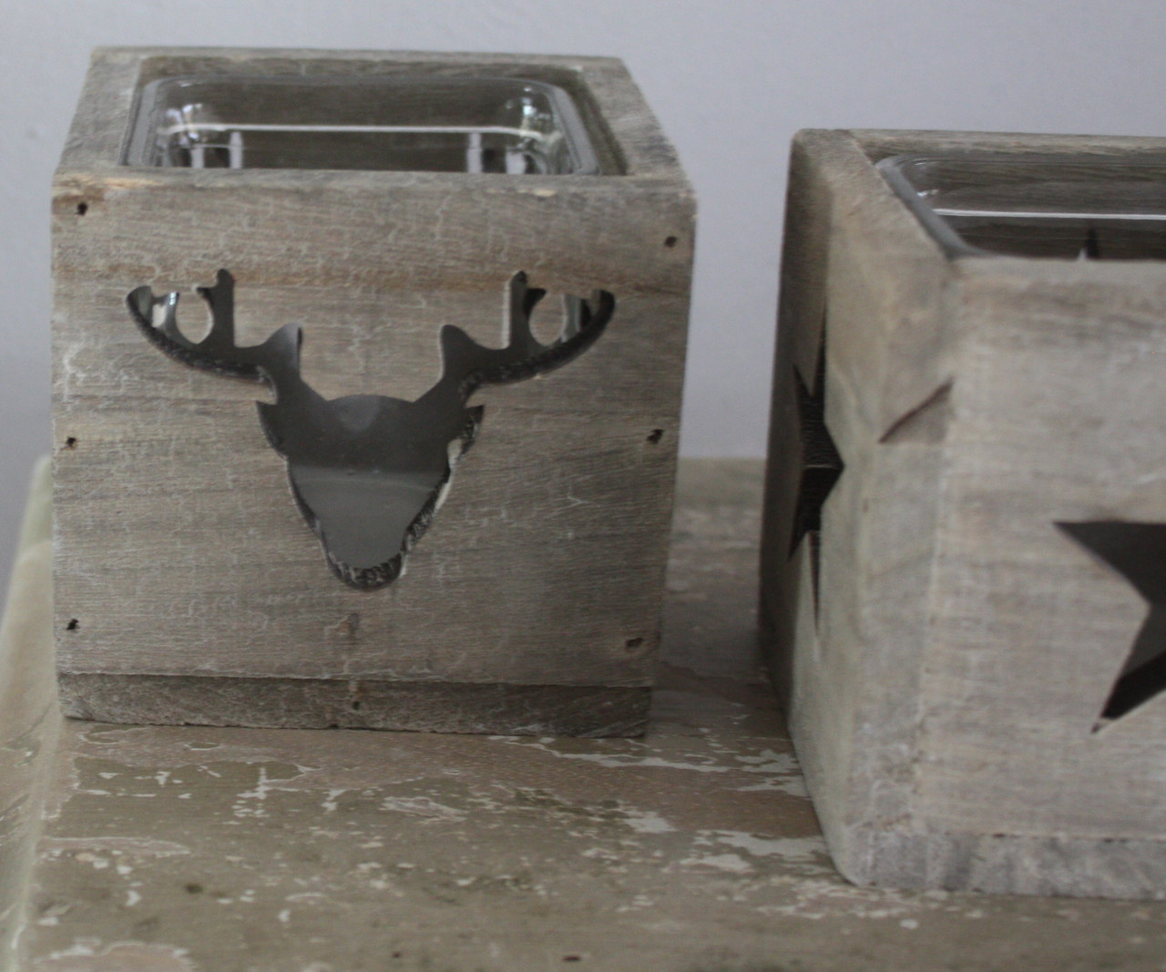 Set van 2houten theelichten